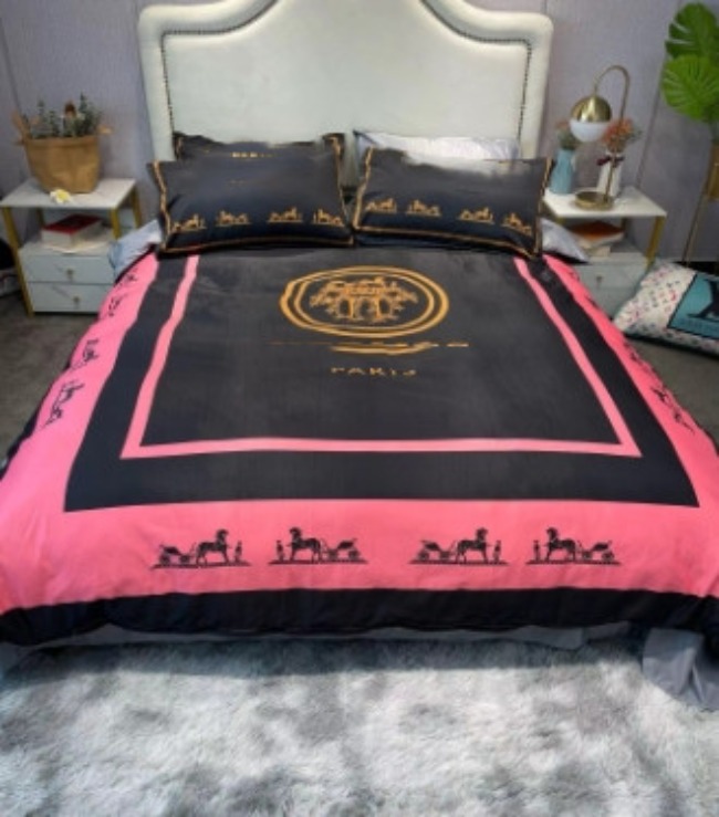 Trade Fashion Bedding Ice Silk Four-Piece Set Internet Celebrity Brand Spring and Summer hine Washable