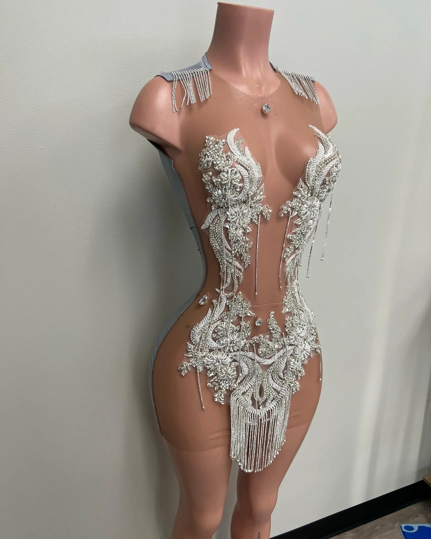 Silver Sheer Beaded Short Prom Dresses For Black Girls Sexy See Through African American Cocktail Dresses Birthday Party Homecoming Gowns J022