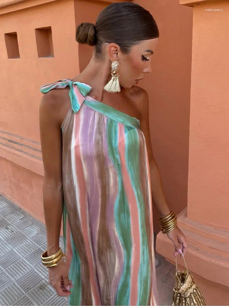 Casual Dresses Chic Gradient Printed Diagonal Collar Bow Lace Up Maxi Dress Women Sexy Backless Off Shoulder Sleeveless Robe Summer Lady