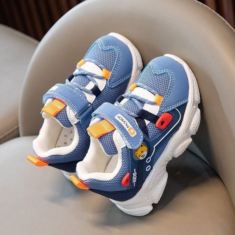 Sneakers Autumn and Winter Children's Sports Shoes In The Upper Casual Board Shoes In The Big Children's Basketball Boys Shoes 231009