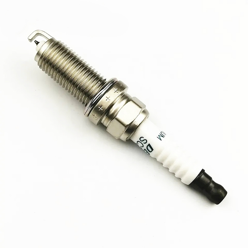 4/6PCS 3444 SC20HR11 Iridium Spark Plug For Toyota RAV4 Verso Yaris Jaguar XF XJ XK Lexus CT200h Nissna Suzuki 1ZR-FE 2ZR-FAE