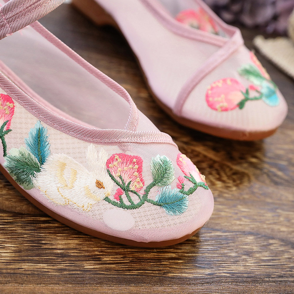 Veowalk See-through Summer Women Gauze Fabric Ballet Flats Flower Embroidered Flat Shoes with Buckles Old Beijing Ballerinas
