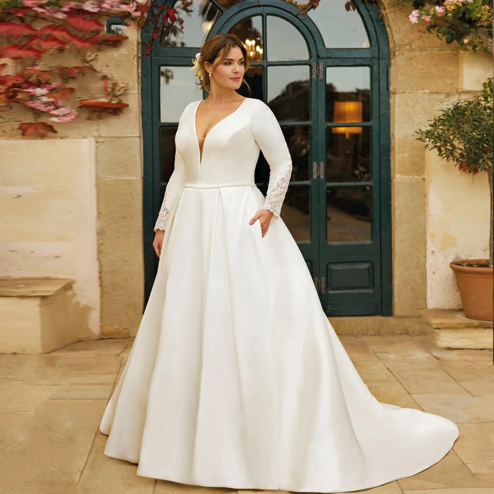 Plus Size Satin Wedding Dresses With Pockets Long Sleeves A-Line Ivory Long Simple Wedding Gowns Lace Appliques Court Train Outdoor Bride Dress