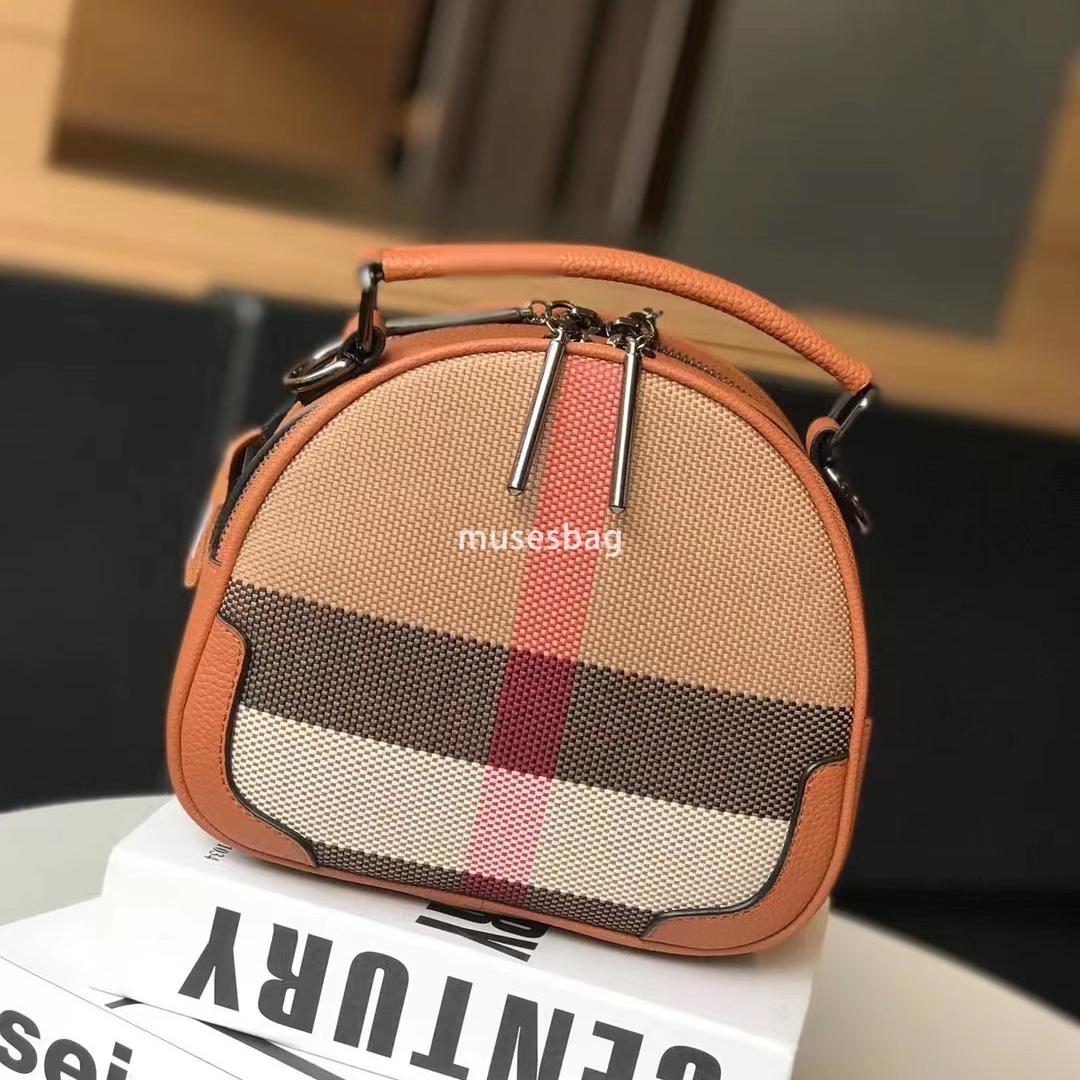 High quality niche design fashionable cowhide women's bag new single shoulder bag fashionable apple bag versatile trendy crossbody bag handbag