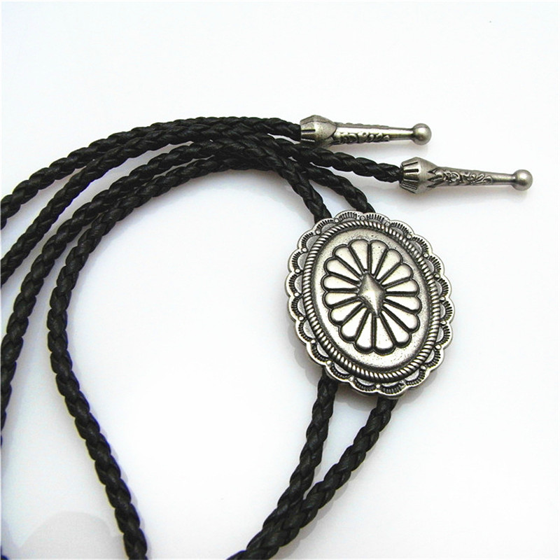 Bolo tie New Retro Shirt Chain Oval Shield Poro Collar Leather Necklace Long tie Pendant