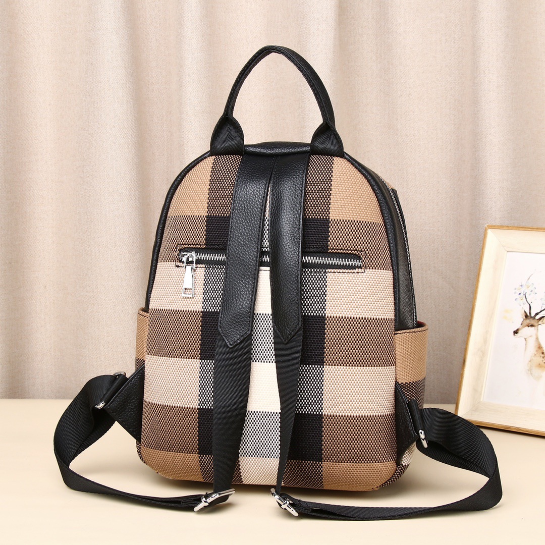 European and American retro niche design trend fashionable women new canvas leather leisure travel backpack commuting student bag cf2c 4