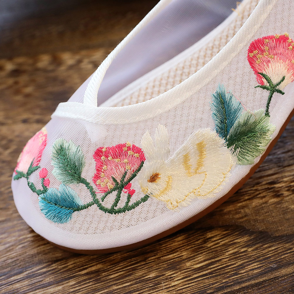 Veowalk See-through Summer Women Gauze Fabric Ballet Flats Flower Embroidered Flat Shoes with Buckles Old Beijing Ballerinas