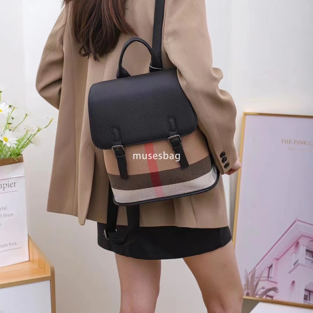 Urban Commuting Simplicity and Atmosphere New Handheld One Shoulder Leather Plaid Contrast Color High Quality Backpack for Women 18f1 4