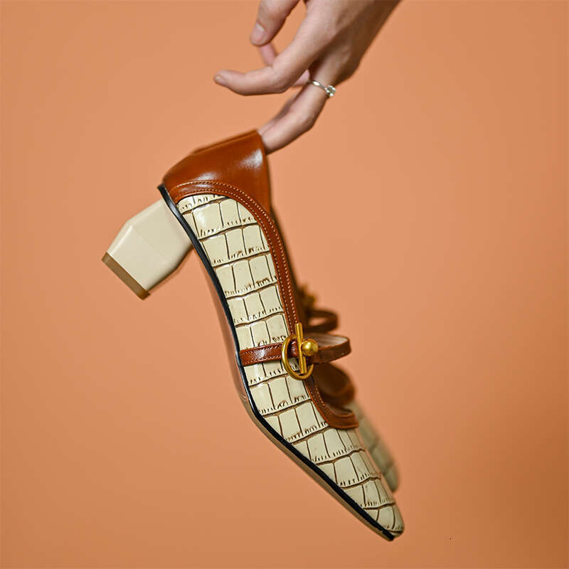 Woman 2022 New Mary Janes Sandals Genuine Leather Buckle Thick-Soled Summer Retro Pointed Toe Lady Footwear Shoes