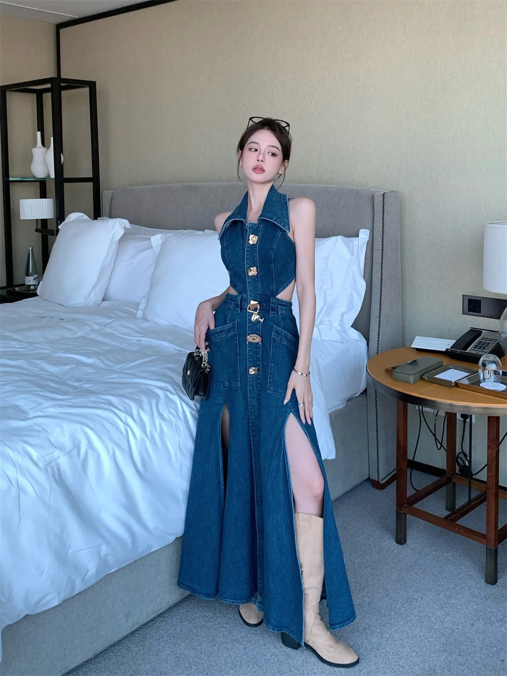 Turn-down Colla Hollow Out Denim Dress Sleeveless Womens Side Split Sexy Style Long Dress Summer Blue A-line Denim Vestidos 240629