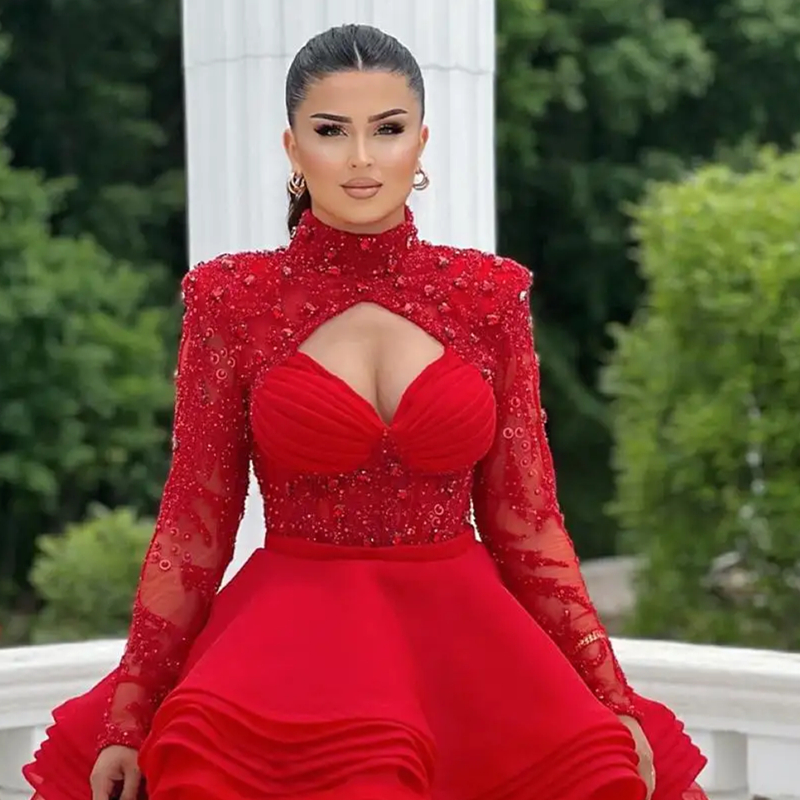 Red Short Tiered Ruffles Prom Dresses High Neck Long Sleeves Crystals Beaded Appliques Pluffy Ball Gown Cocktail Party Dress Evening Special Occasion 