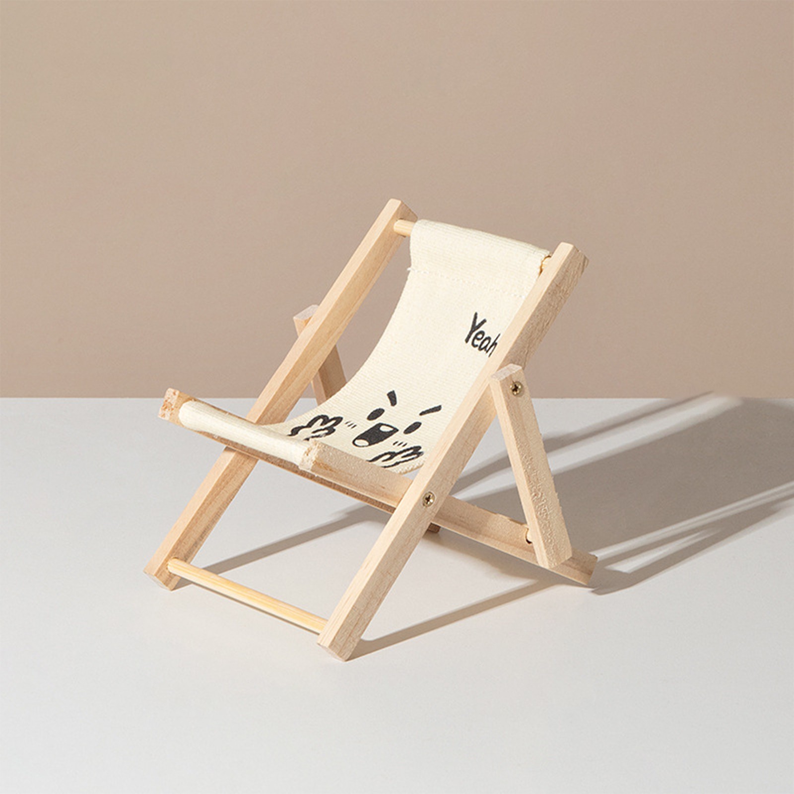 Clues Ornament Beach Chair Mobile Phone Bracket Mini Doll Accessories Photo Props Mini Toy Model Home Decorative Shelf Items