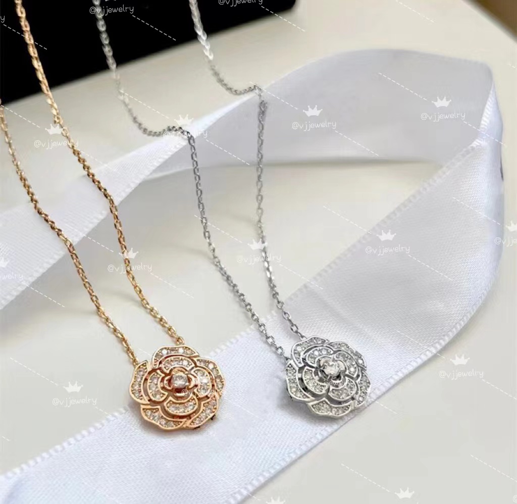 Fashion Brand Designer Necklace 925 Pure Silver Camellia Necklace Plated with 18K Gold Full Diamond Flower Pendant High Edition Valentine Day gift jewelry