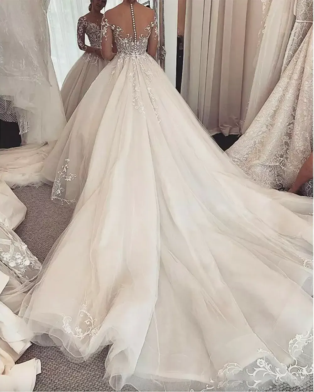Long Sleeves Wedding Dresses Bridal Gown A Line Beaded Crystals Jewel Sheer Neck 3D Floral Applique Lace Tulle Sweep Train Beach Country vestidos de n