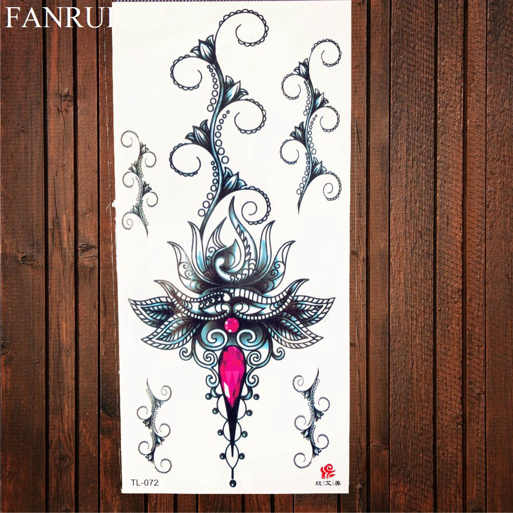 Jewelry Chains Hands Temporary Tattoo Stickers Women Body Under Breast Art Drawing Fake Tattoo Gem Flower Tatoos Girls Bracelet