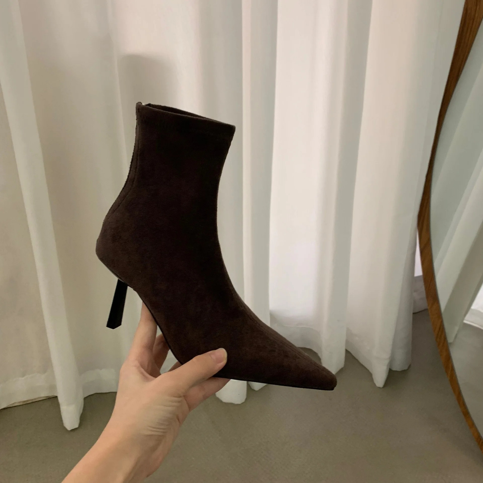 Winter womens boots mid-heel suede ankle boots Womens shoes with velvet pointed ankle boots fashion boot high heel shoes 240629