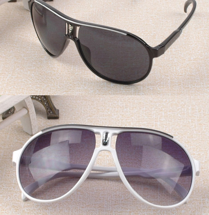 Children's Sunglasses Summer SunBlock Beach Glasses Kids Plastic Frame UV 400 Protection Sun Glasses For Casual Travel Cute and Trendy Toad Eye F