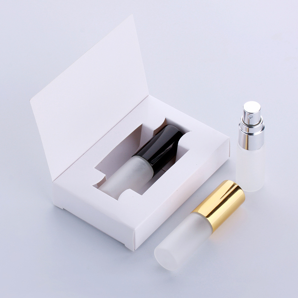 50 Pcs/Lot 5ml Frosted Perfume Bottle with Packing Box Black and White Gift Sprayer Perfume Sample
