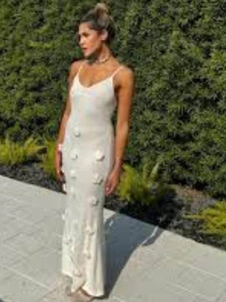 Womens Knitted Embroidered Dress Cute and Sexy Long Skirt for Girls Beach Vacation Females Slim Fitting 240627