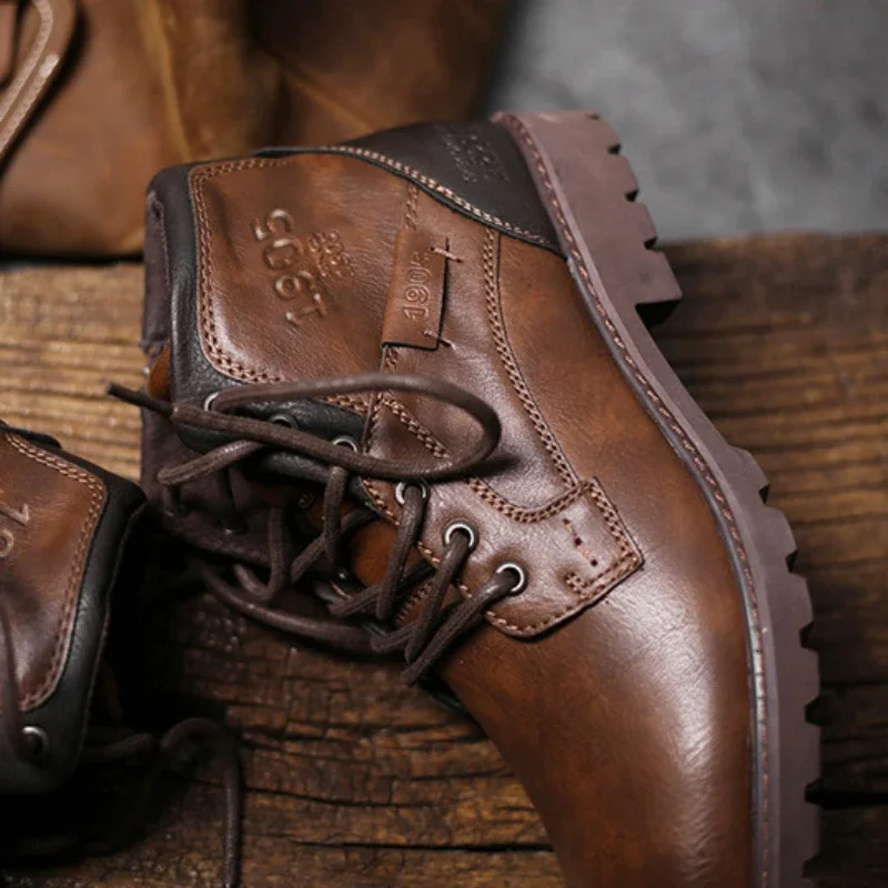 Mens Ankle Boots Genuine Leather High Top Mens Shoes Outdoor Casual Shoes Fashion Mens Ankle Boots Winter Men 240629