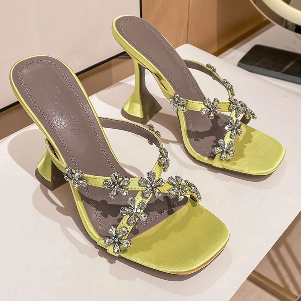 Summer silver high heels black sandals and slippers plum blossom Rhinestone black sandals suitable for women to wear 240629