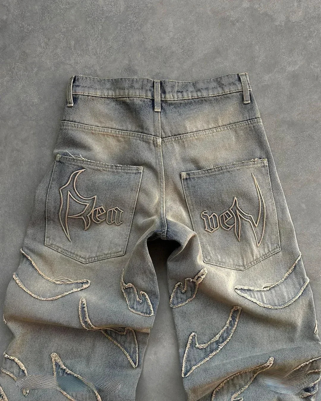 Selling Vintage Baggy Y2k Jeans Harajuku Embroidered Denim Ripped Raw Edge Trousers Men Women Hip Hop Punk Casual Pants 240619