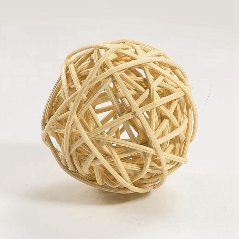 4pcs Chewing Braided Ball Guinea Pig Rabbit Hamster Small Animal Play Pet Interactive Chew Toy Natural Grass Ball Toys Supplies
