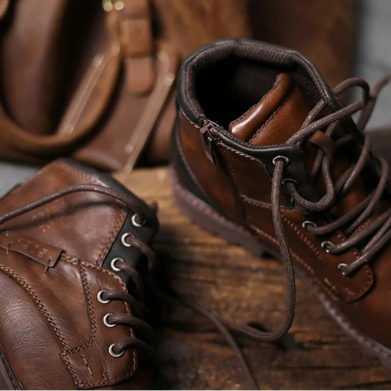 Mens Ankle Boots Genuine Leather High Top Mens Shoes Outdoor Casual Shoes Fashion Mens Ankle Boots Winter Men 240629