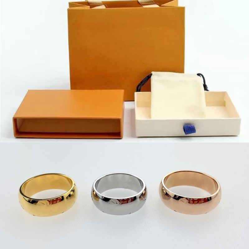 Men's and Women's Couple ring designer ring high quality titanium steel 18k gold ring fashion classic letter jewelry