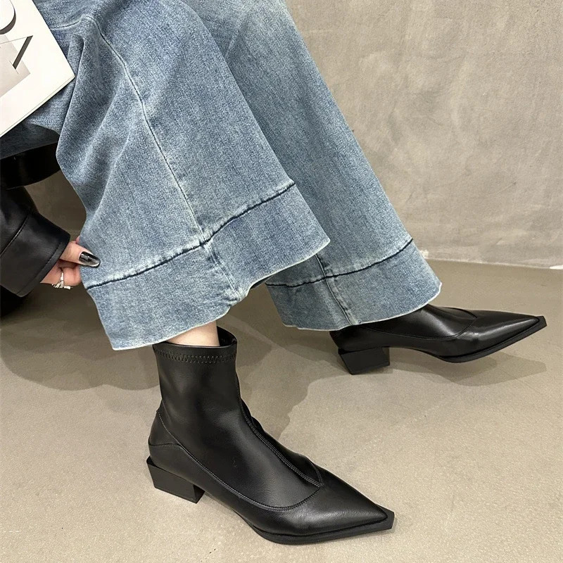 Womens Pointed Toe Chunky Mid Heel Fashion Boots Fashion Short Boots Womens Sleeve Hundred Womens Boots 240629