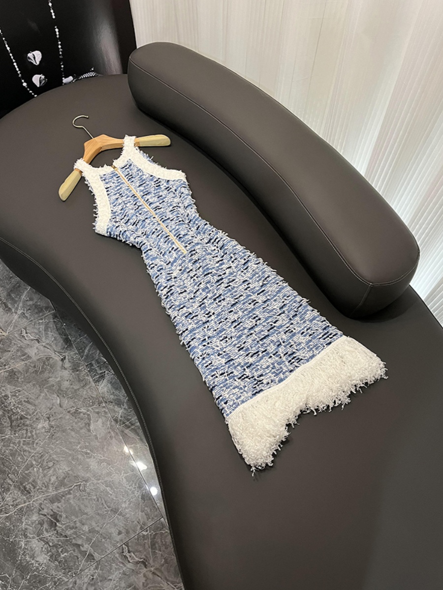 2024 Summer Blue Contrast Color Panelled Tassel Knitted Dress Sleeveless Round Neck Buttons Knee-Length Casual Dresses D4L24 C260312