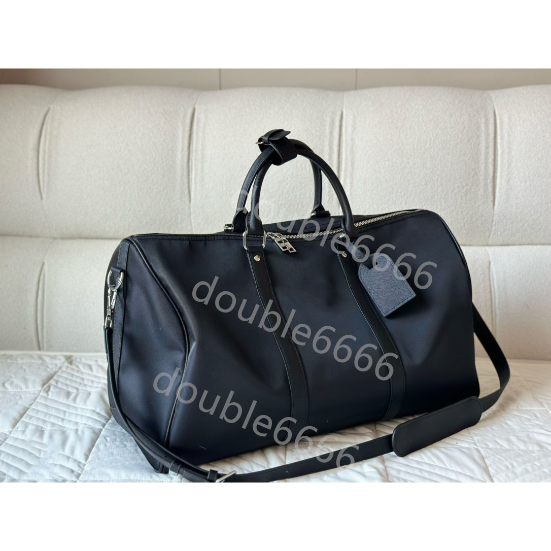 Luxury designer travel bags, gym bags, large capacity messenger bags, travel bags, fashion crossbody bags, versatile shoulder bags, casual handbags, shopping bags