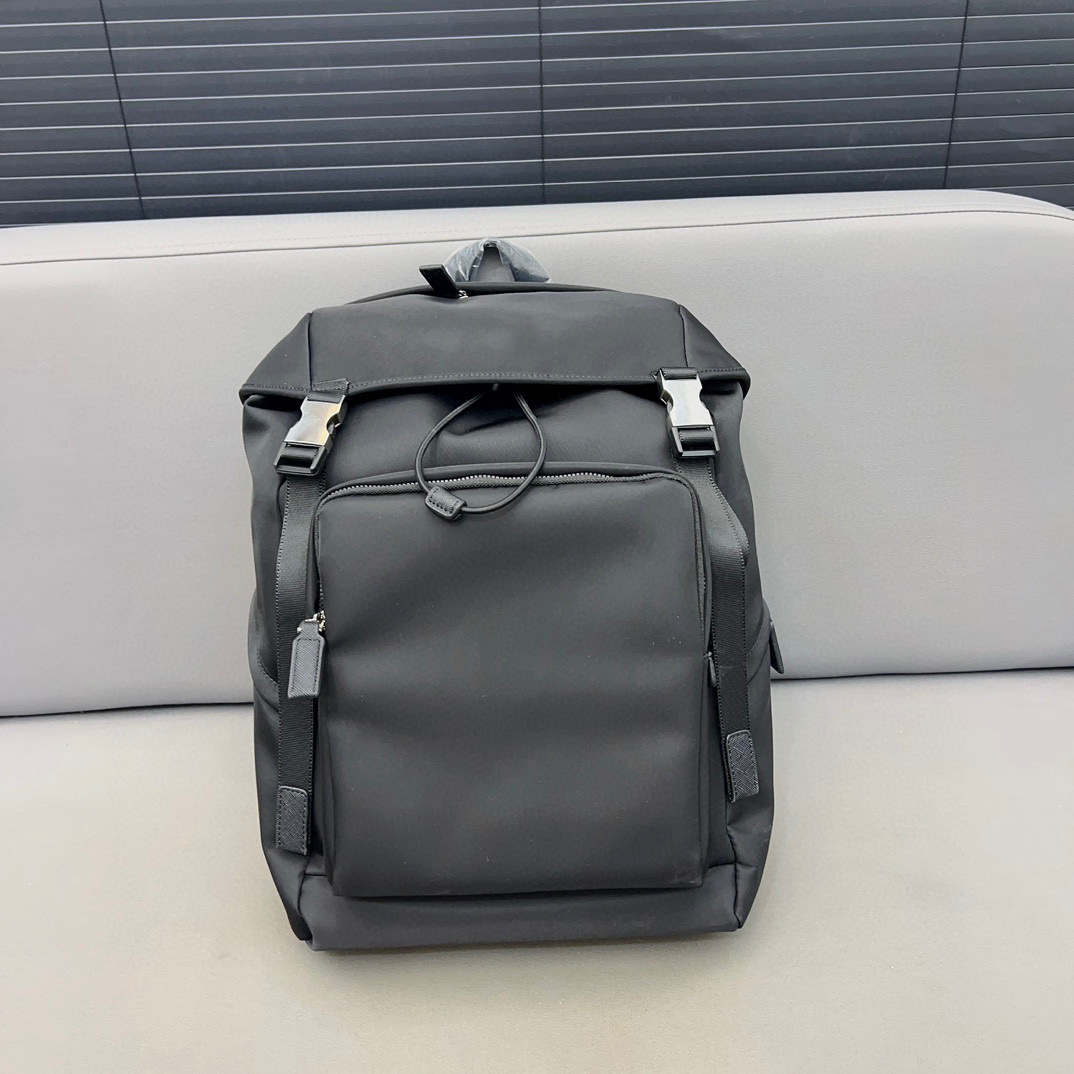 Designer men nylon backpack, premium backpack, handbag, shoulder crossbody bag, messenger bag Luggage Backpacks Laptop Travel Travelbag Back Pack Outdoor travel bag