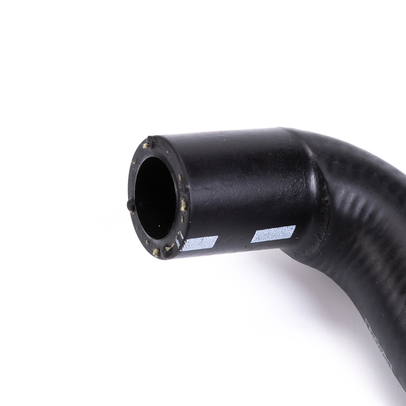 LR001442 Oil Cooler Radiator Hose Flexible Elbow Intercooler Water Coolant Pipe for Land Rover LR2 3.2L Volvo 30713530