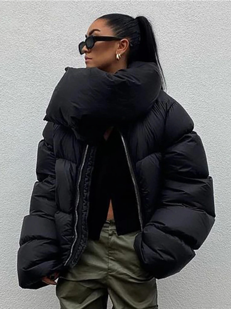 Women's Oversized Puffer Jacket With Scarf Collar In Green