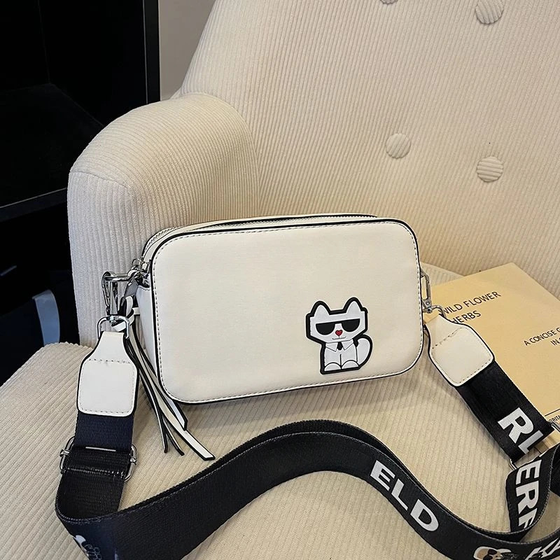 Celebrity hot Shoulder Women: Animal Print Crossbody Bags for Everyday Style