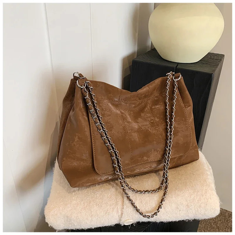 Suede Solid Color 2024 Selg er Buckle High Beauty Fashion Shoulder Bag Soft Versatile Simple Handbag 240929 7e67 4