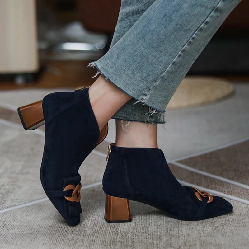 AutumnWinter Women Sheep Suade Toe Square Heel Mid-Heel Ankle Boots Fringed Zipper Fashion Office Lady Shoes 240927 4
