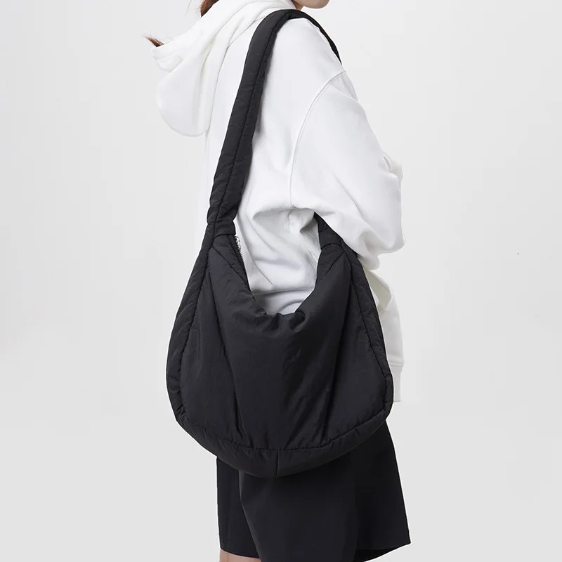 Leisure pad shoulder bag large bedding cross body bag suitable for unisex er space cotton hobo shopper handbag womens handbag 240929