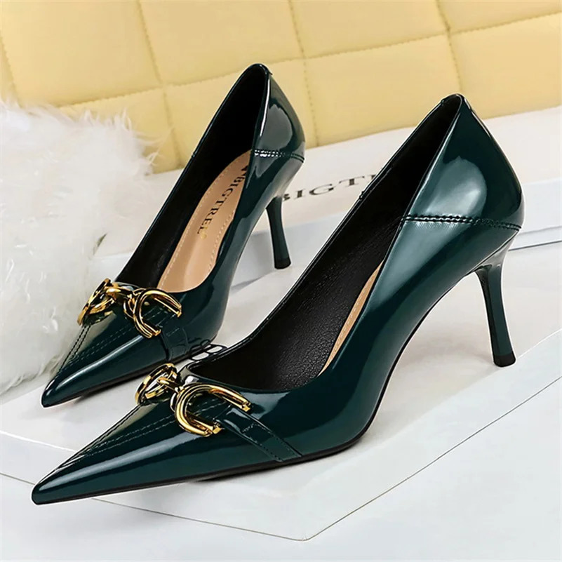 Women 7cm 10cm High Heels Wedding Bridal Replica Pumps Lady Scarpins Metal Chain Buckle Low Heels Stiletto Nude Green Prom Shoes 240924