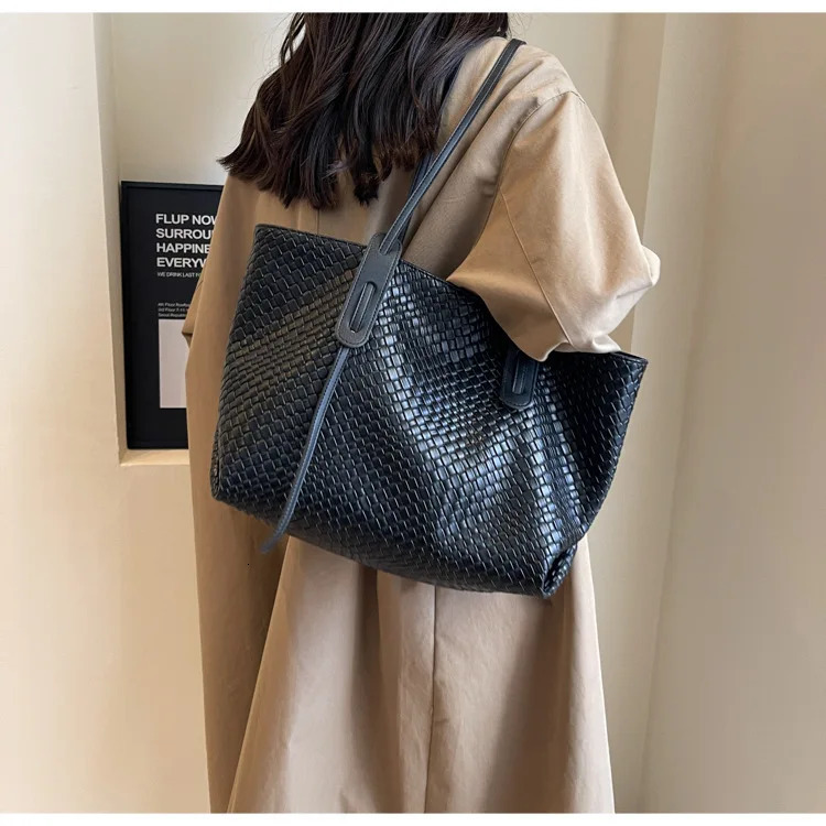 Big Capacity Tote Shouler Bags for Women Handbags Purses 2024 Vintage Ladies shopping travel 240924