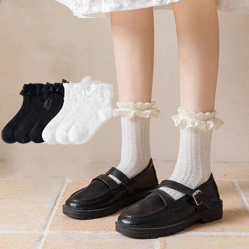 Womens Socks Pure Black and White Lolita Lace Work Ruffle Summer Thin Japanese Style Kawaii Sweet Girl Cute Short Women 240926