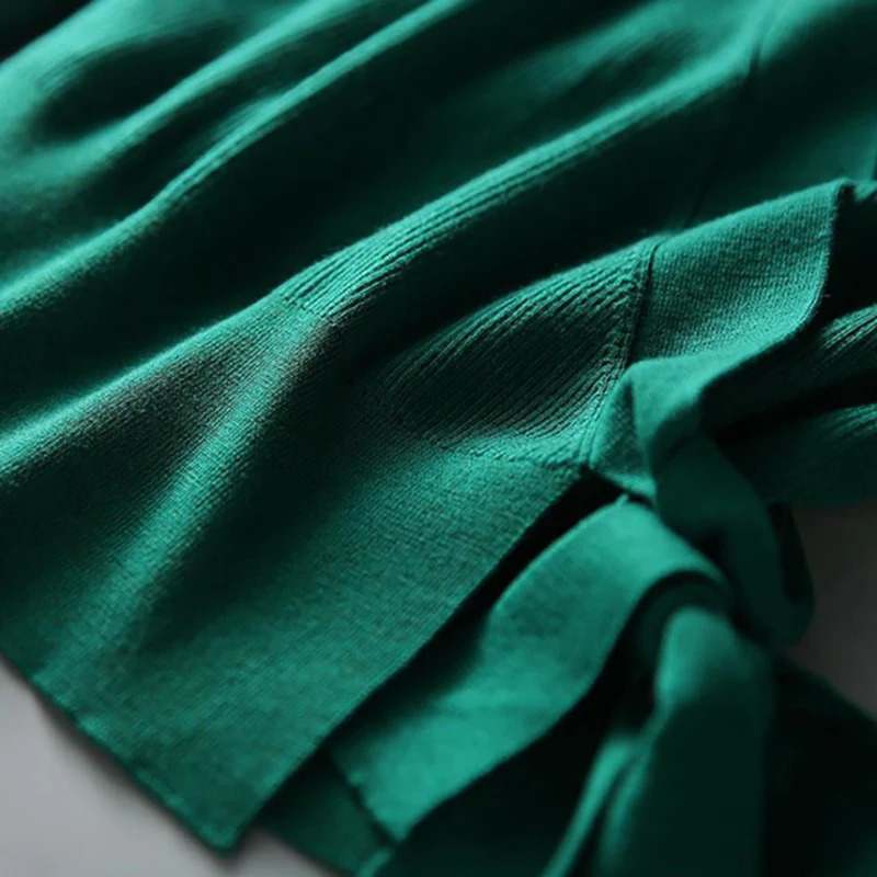 Spring Autumn Longsleeved Knitted Cardigan Fashion Vneck Wrap Top Temperament Laceup Sweater Women Elegant Bottoming Shirt 240924