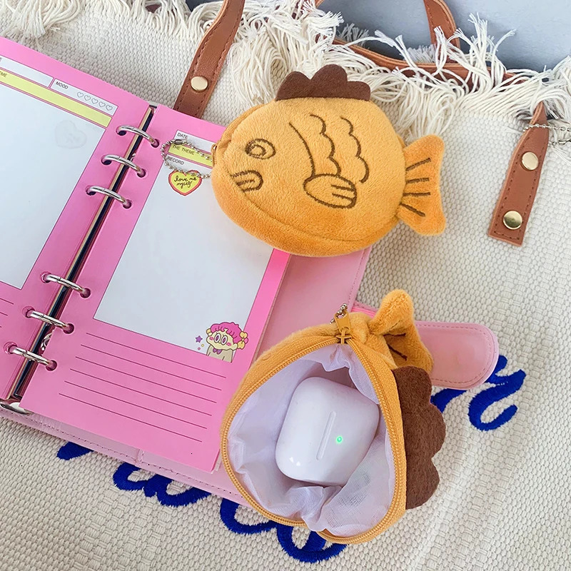 Japan Cute Plush Snapper Fish Doll Coin Purse Wristlet Bag Cartoon Wallet Mini Zipper Girl Cable Headset Bag 240925