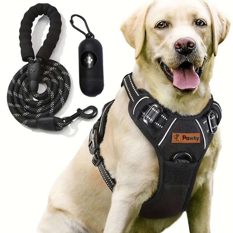Custom oem pet accessories products supplie retractable dog collar leash wire training harness set for dogs