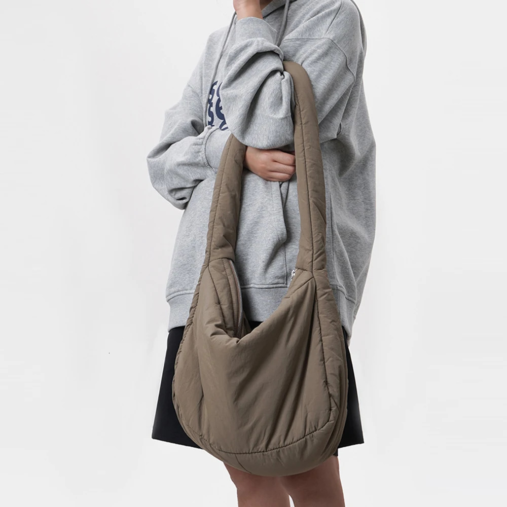 Leisure pad shoulder bag large bedding cross body bag suitable for unisex er space cotton hobo shopper handbag womens handbag 240929