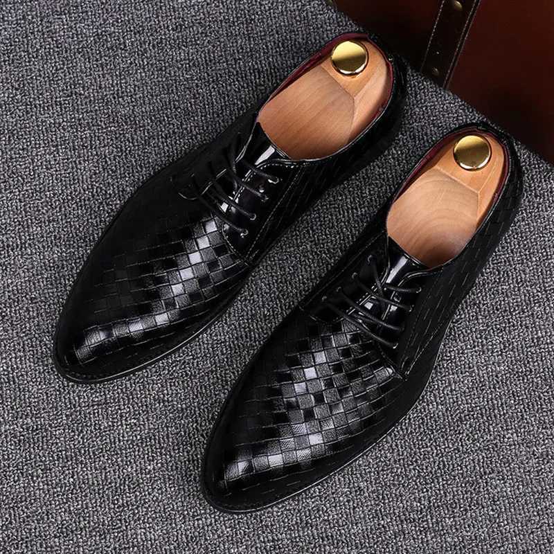 Dress Shoes High quality classic business dress fashionable and elegant formal wedding sliding office Oxford mens shoes Q240930 54fe