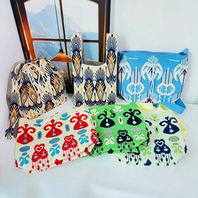 2025 NEW Shoulder Bags Handmade Cute Handheld Bucket Bag Simplicity Ethnic Style Knot Wrist Polyester Fiber High-capacity Tote Student zhanyishengli