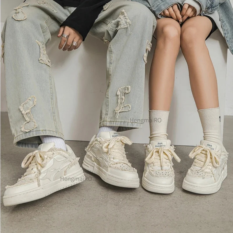 Womens shoes mens tennis retro fashion Y2K star skateboarding shoes white leather mens sports shoes couple outdoor sports casual shoes 240927
