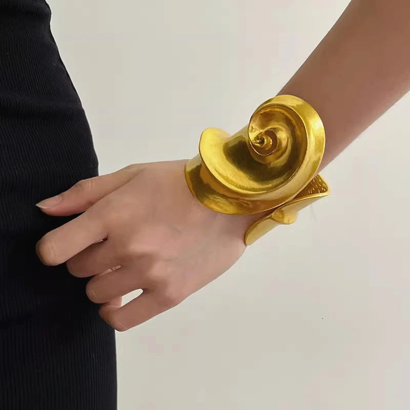 Exaggerated Metal Irregular Spiral Vortex Geometric Adjustable Bracelet Bangles for Women Girls Vintage Heavy Jewelry Gifts 240921